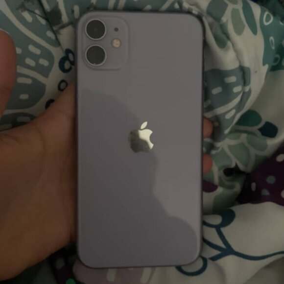 iPhone 11